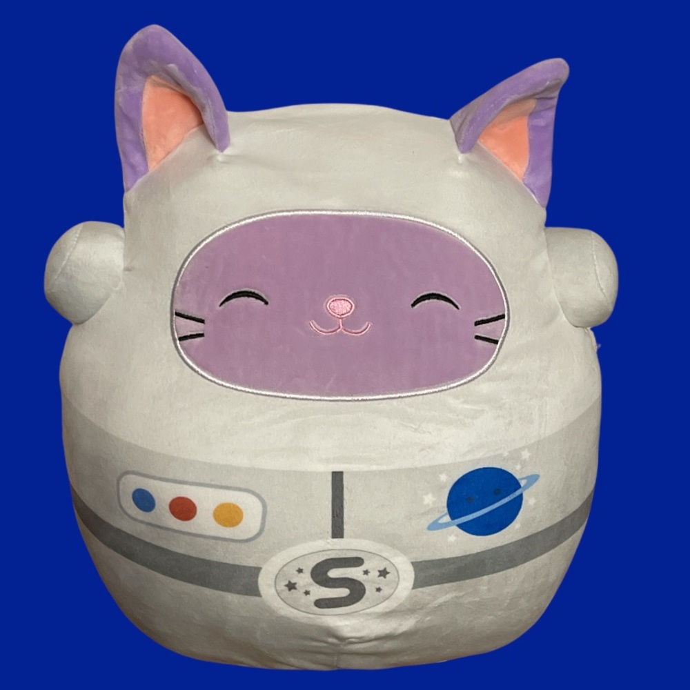 BRIELLE THE ASTRONAUT CAT 6" NWT 💞 SQUISHMALLOW